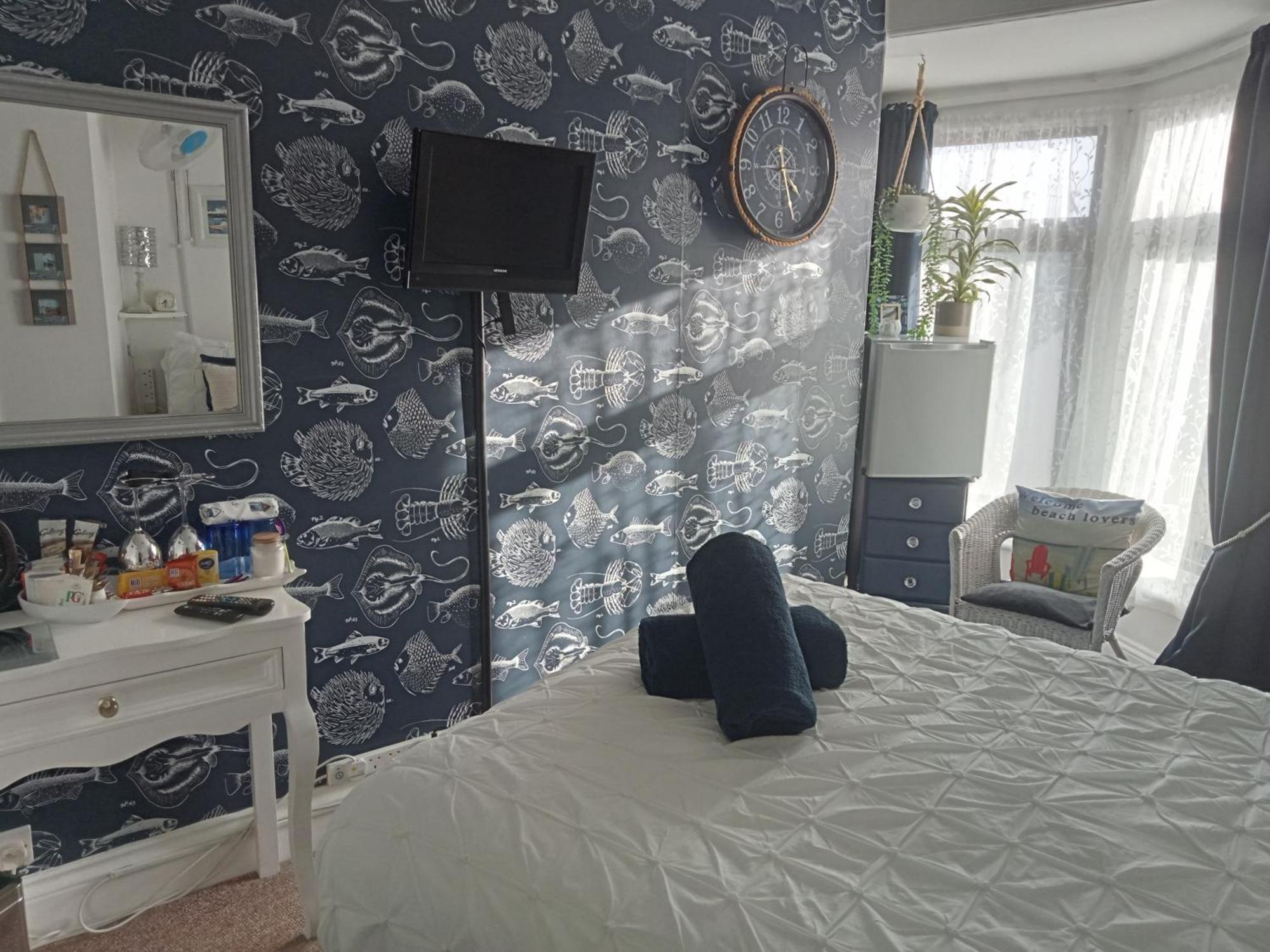 Marjune Guest House 웨이머스만 외부 사진