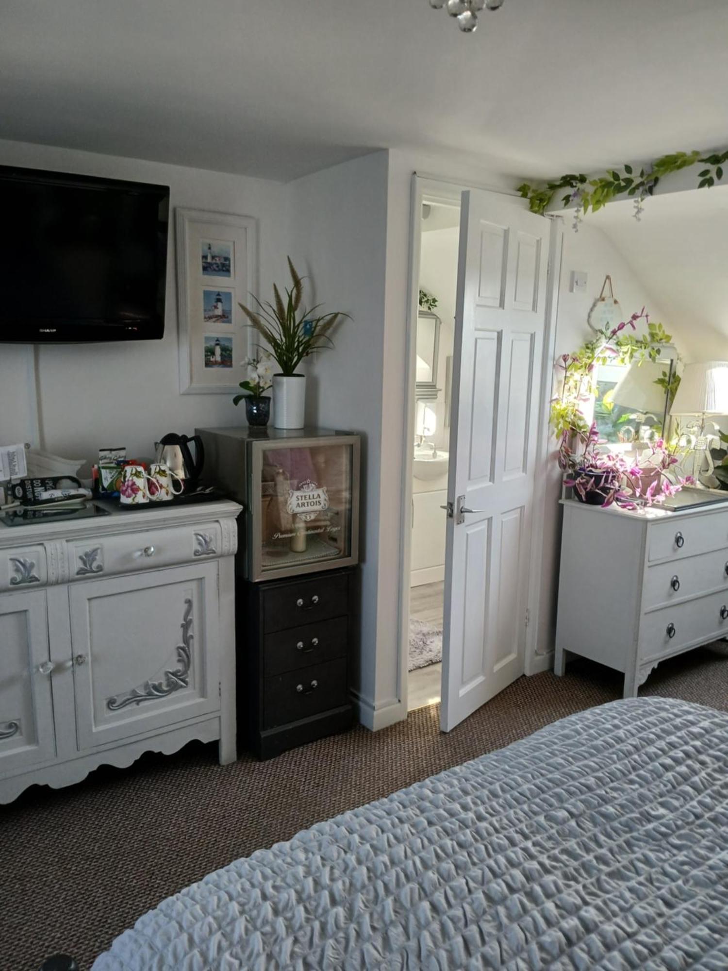 Marjune Guest House 웨이머스만 외부 사진